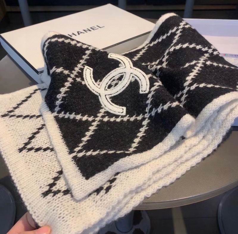 Chanel Scarf 30X180cm E111024